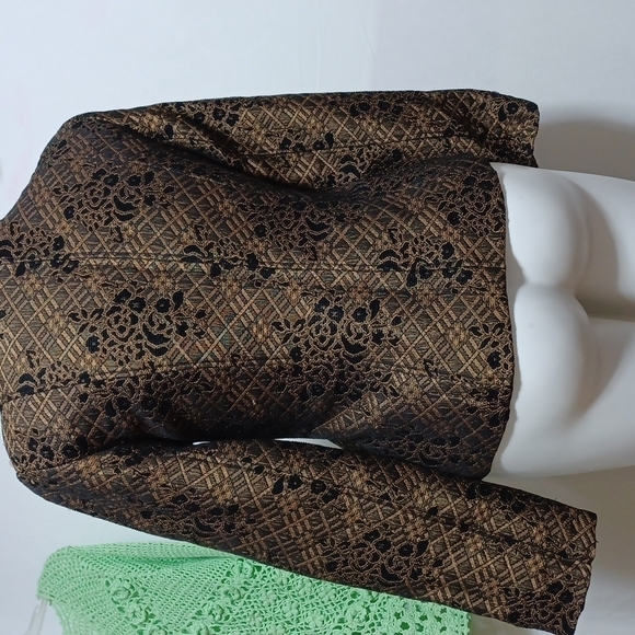 RUBY CHO WOMENS JACKET SIZE M IN A BEAUTIFUL BLACK AND GOLD COLOR - Picture 5 of 6